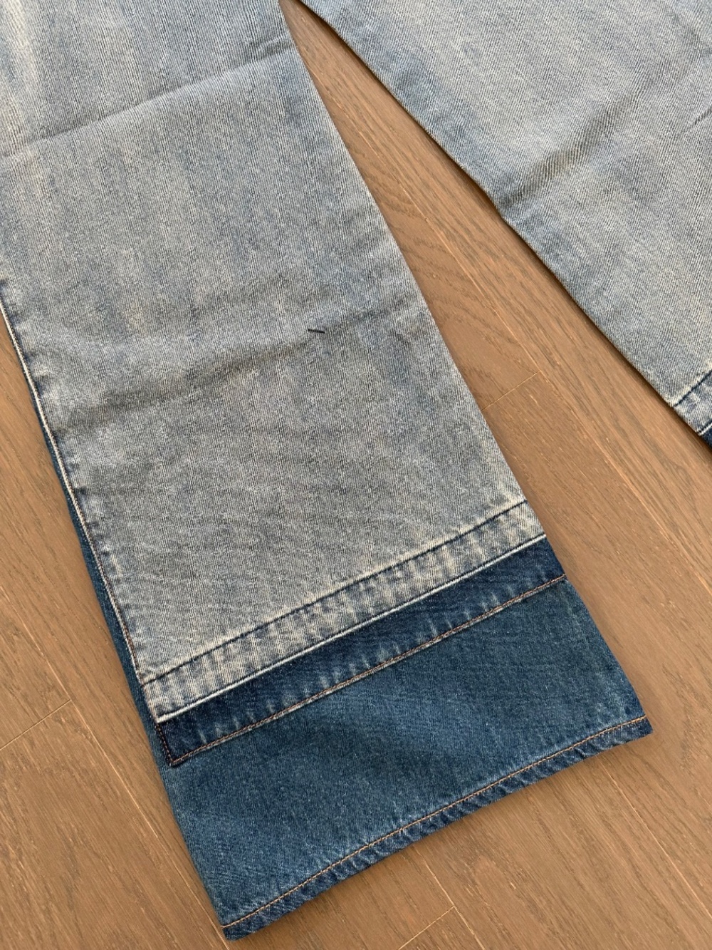 Veronica Beard TAYLOR Color Block Wide Leg Jean Cloudy Wash With Tags - Size 26 - Picture 4 of 9
